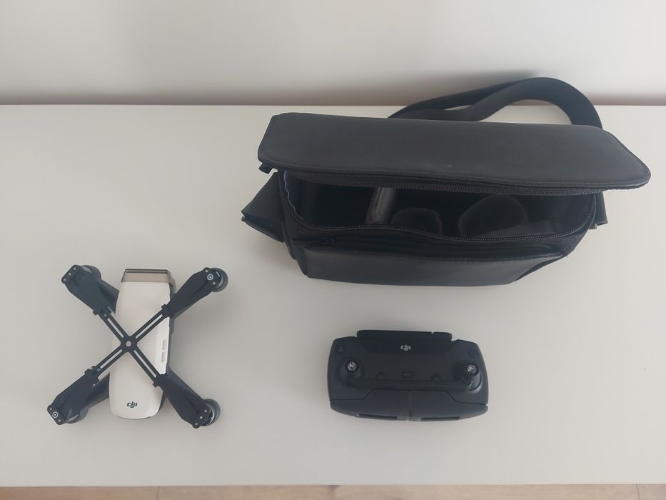 Sprzedam Dron DJI Spark.