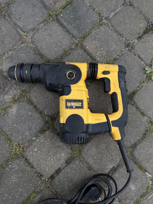 Wiertarka udarowa DeWalt D25324