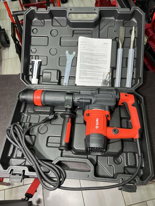 Отбойный молоток YATO YT-82134 SDS-Max 20 Дж 1500 Вт: 5 990 грн