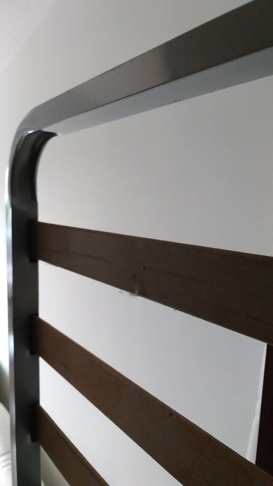 Estrado sem pés para cama individual