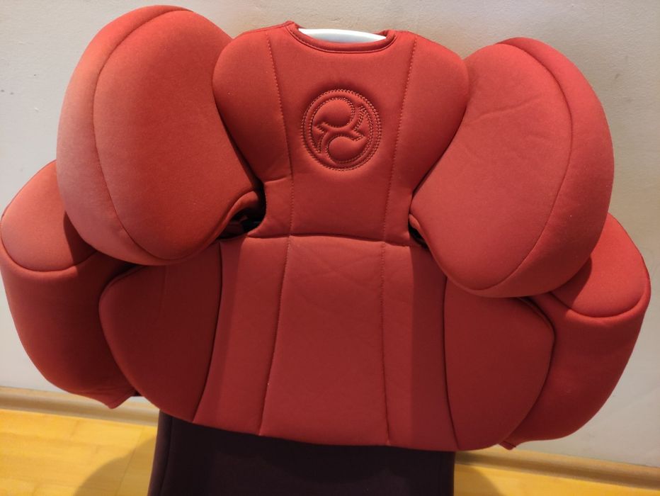 Автокрісло Cybex Solution Q-Fix (15-36 кг)