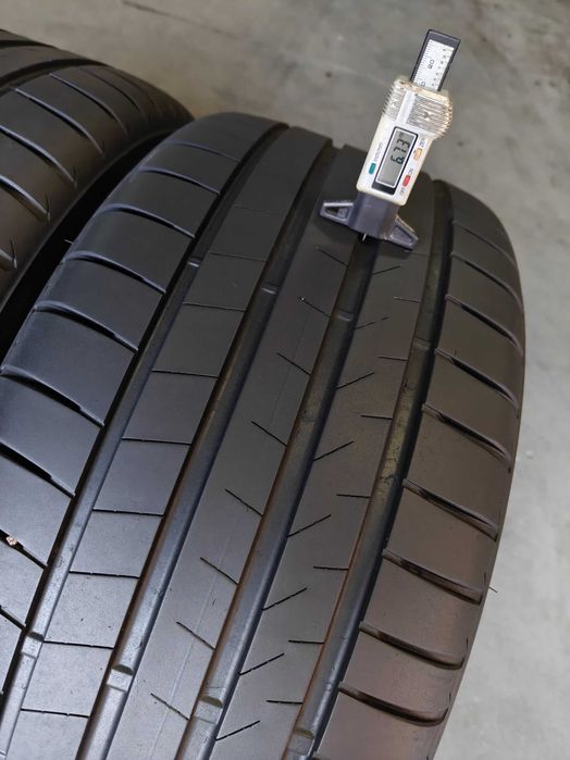 R20 285 45 шини літні Bridgestone Alenza 001 на Audi
