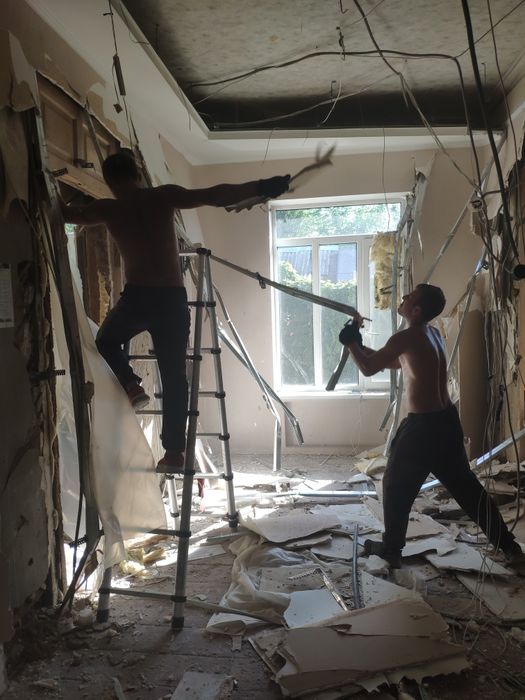 Земляные работы. Демонтаж. Уборка участка. Вывоз мусора. Спил деревьев