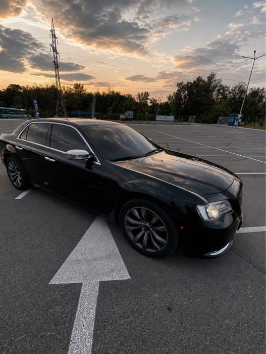 Chrysler 300C 2017