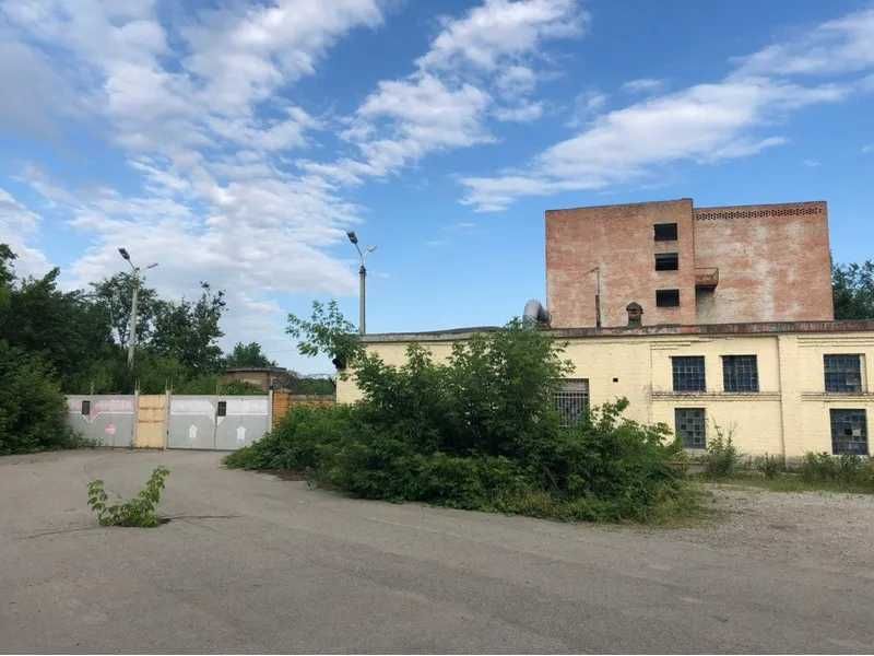 ПРОДАЖ - нежиле приміщення, загальною площею 2579,3  кв.м. м. Дніпро