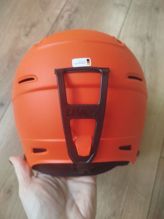 Kask narciarski UVEX rozm. 52-55