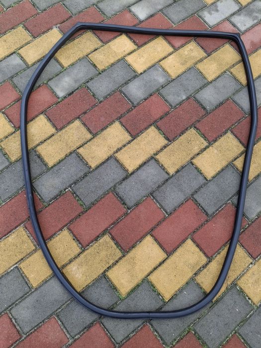 Резинка уплотнительная Рено Колеос 1