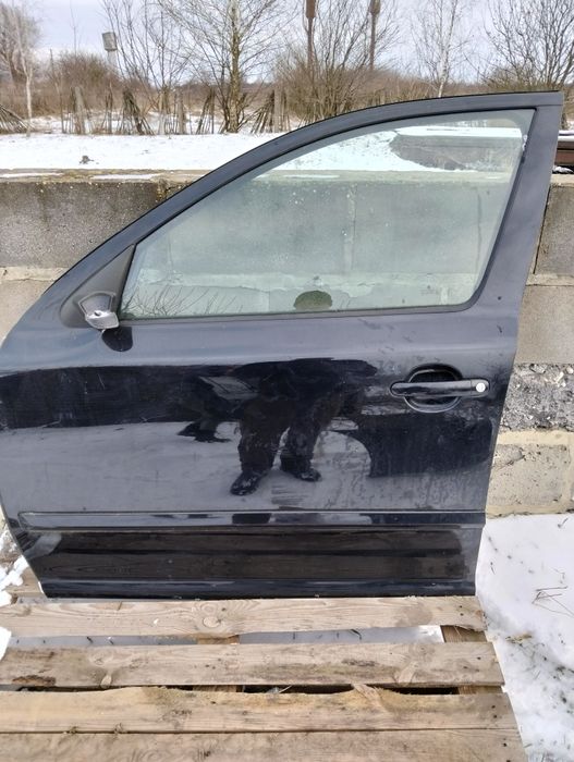 Дверки на Шкоду Октавія