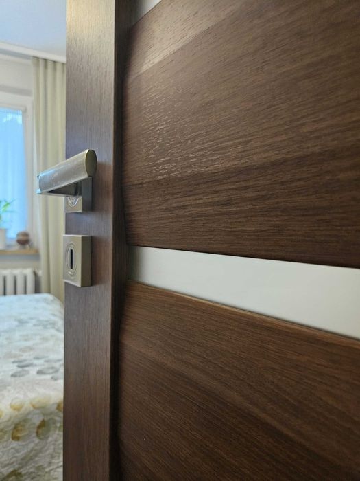 4x Drzwi Intenso model Belize Orzech z ościeżnicami - 4 sztuki