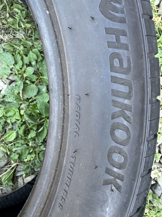 4 літні шини 235/50ZR19 Hankook