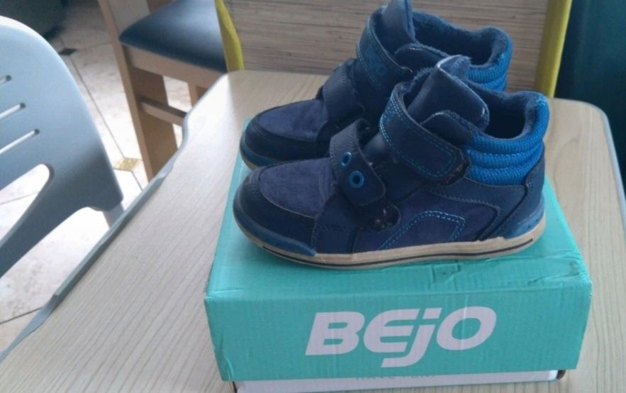 Buty Bejo Salla Kids rozmiar 27, wkładka ok 16,5 cm