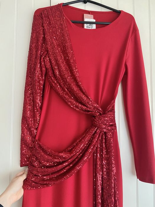 Wieczorowa weselna sylwestrowa suknia długa maxi cekiny czerwień