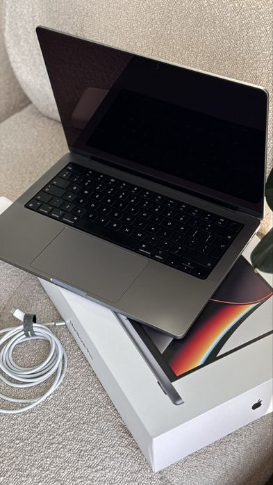 MacBook M1 Pro 2021 14”