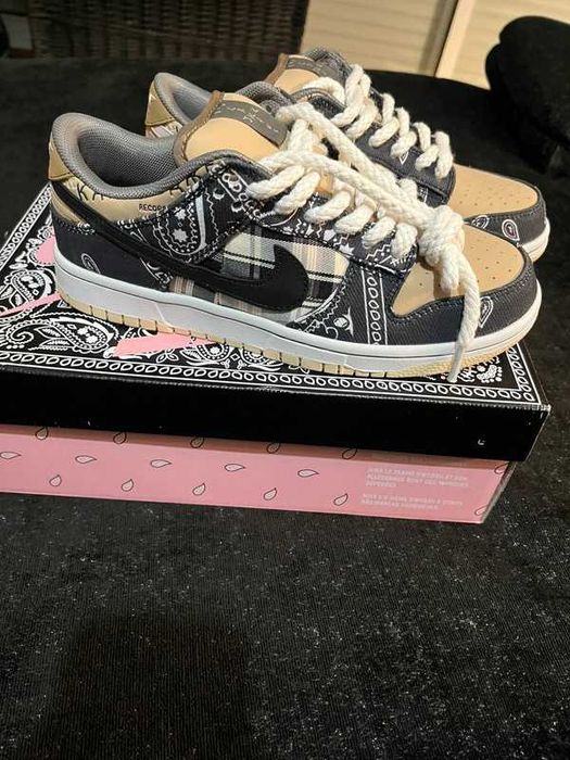 NikeSBDunkLow r.40.5