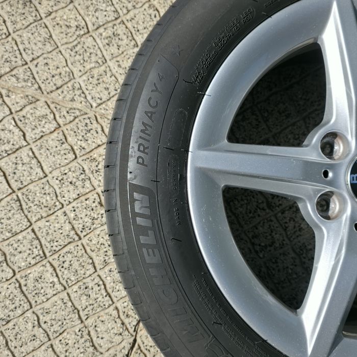 Jantes Originais BMW 16" Style 654 + Pneus Michelin Primacy 4 (205/55 R16)