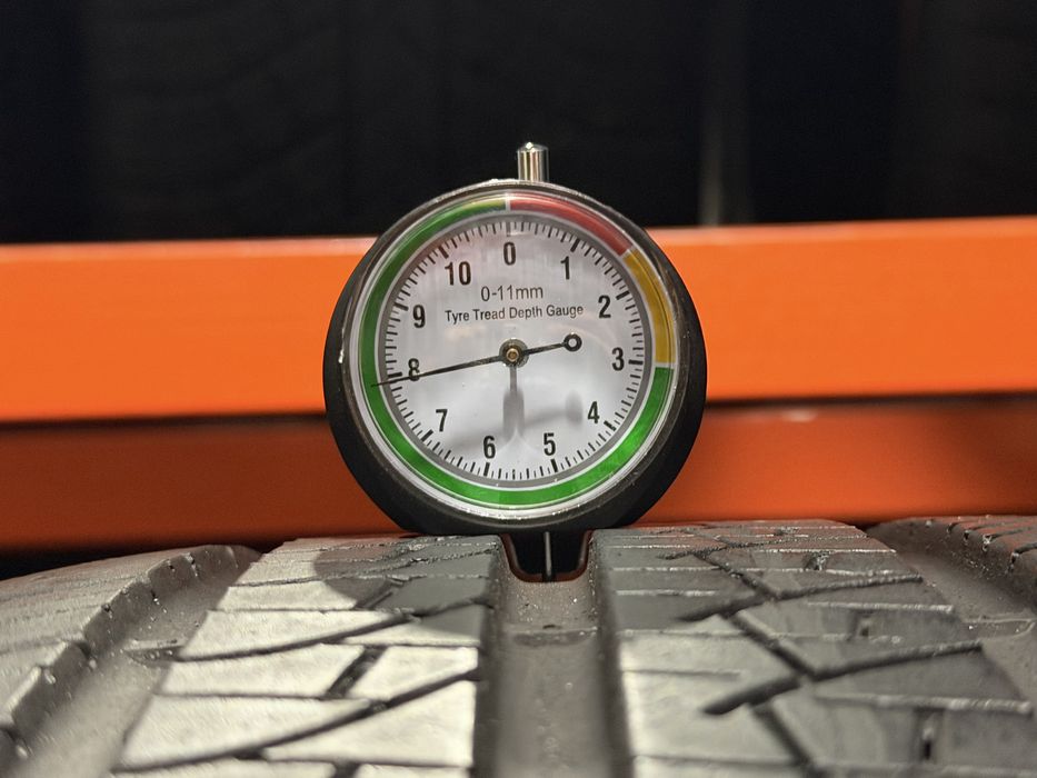 285/40 r23 Pirelli 2шт.