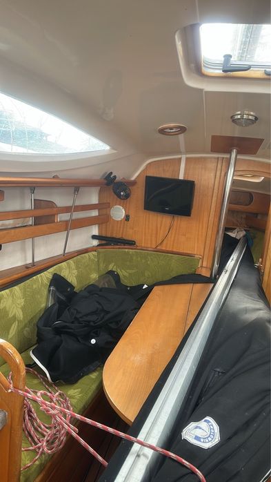Jacht żaglowy Maxus 33