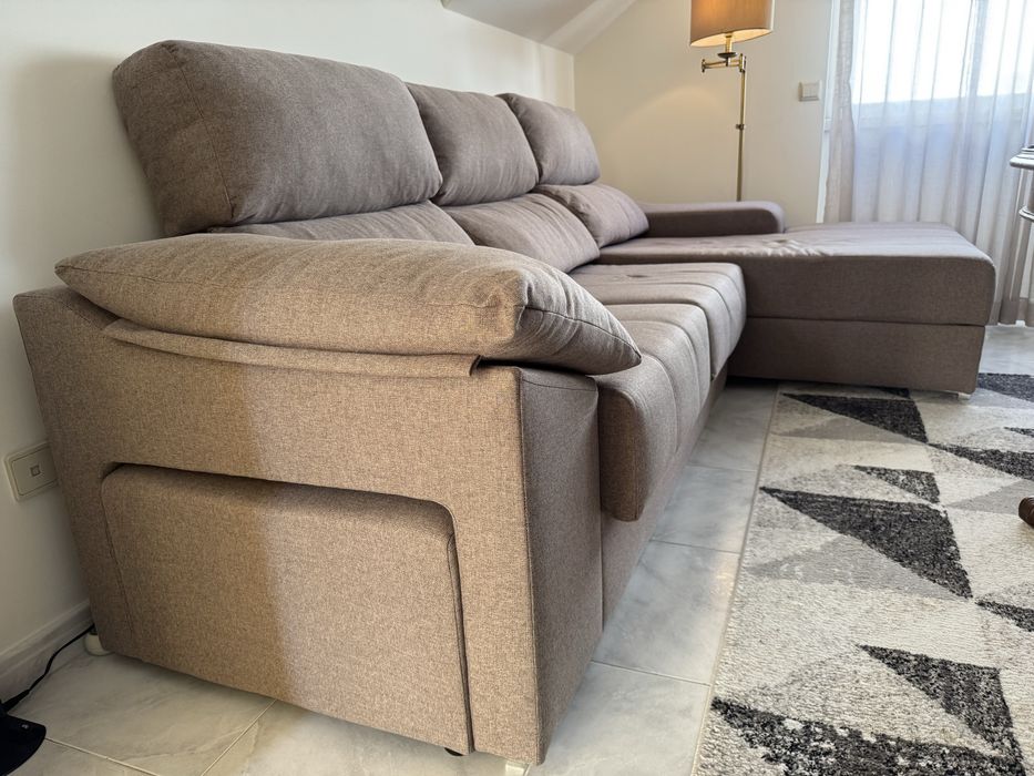 Sofá c/ chaise longue Bege