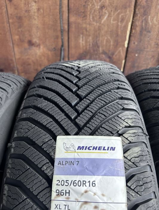 4 зимніх колеса мішлен