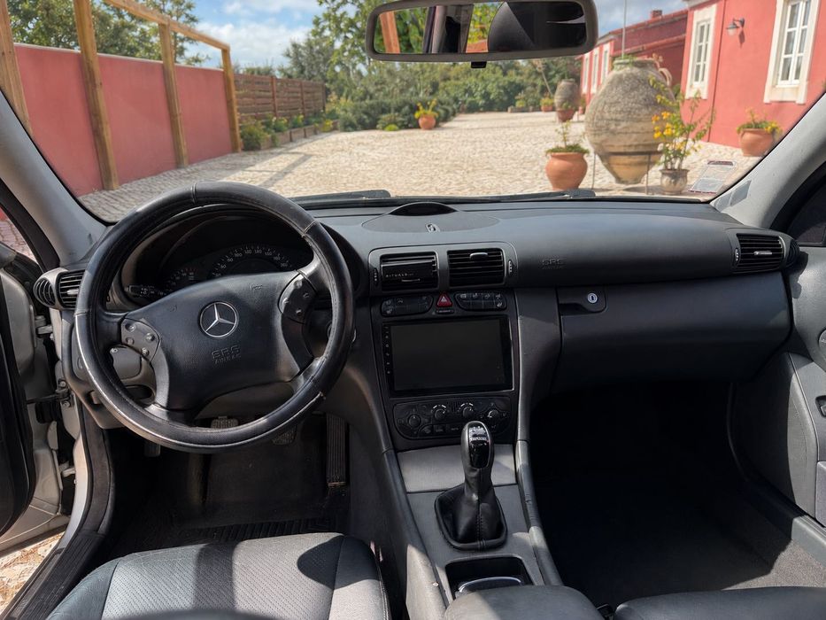 Mercedes C220 CDI Avantgarde (sinistrado)