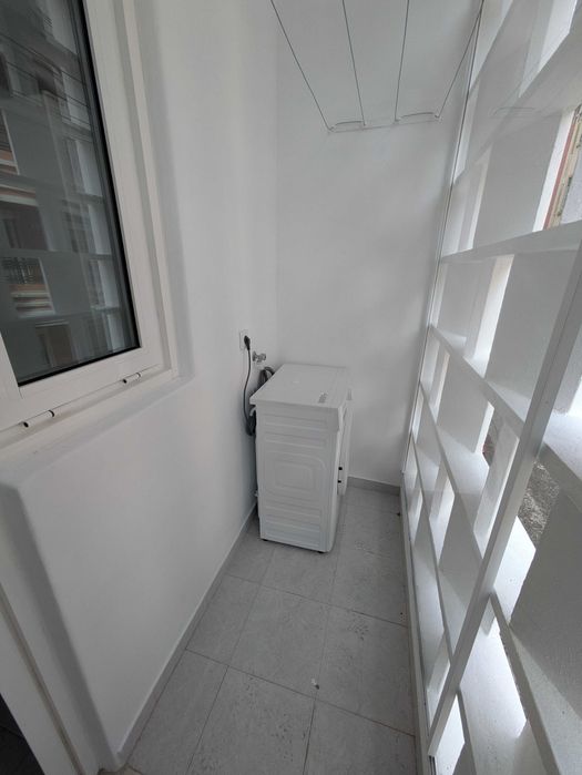 Apartamento T1 Completamente Remodelado no Campo Pequeno