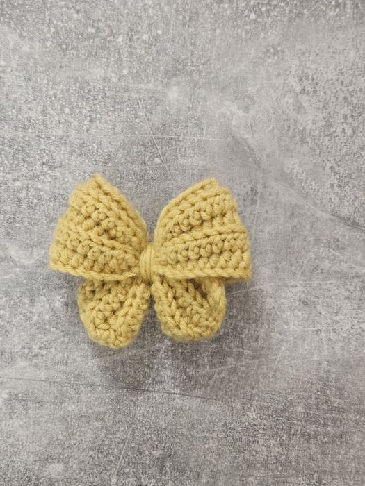 Spineczka do włosów z kokardką - rękodzieło