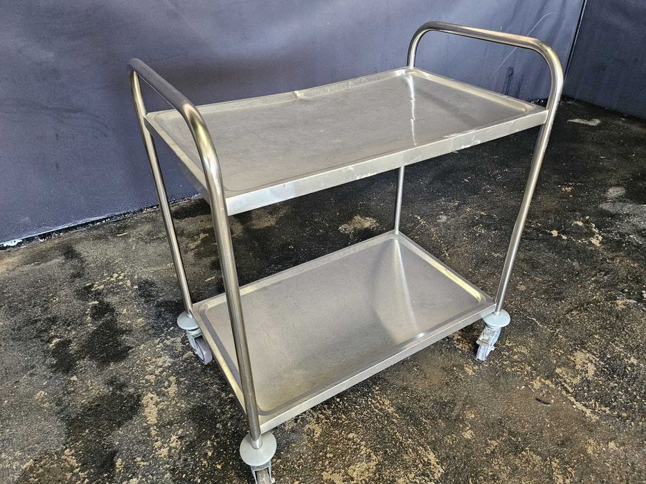 Carro de serviço em inox