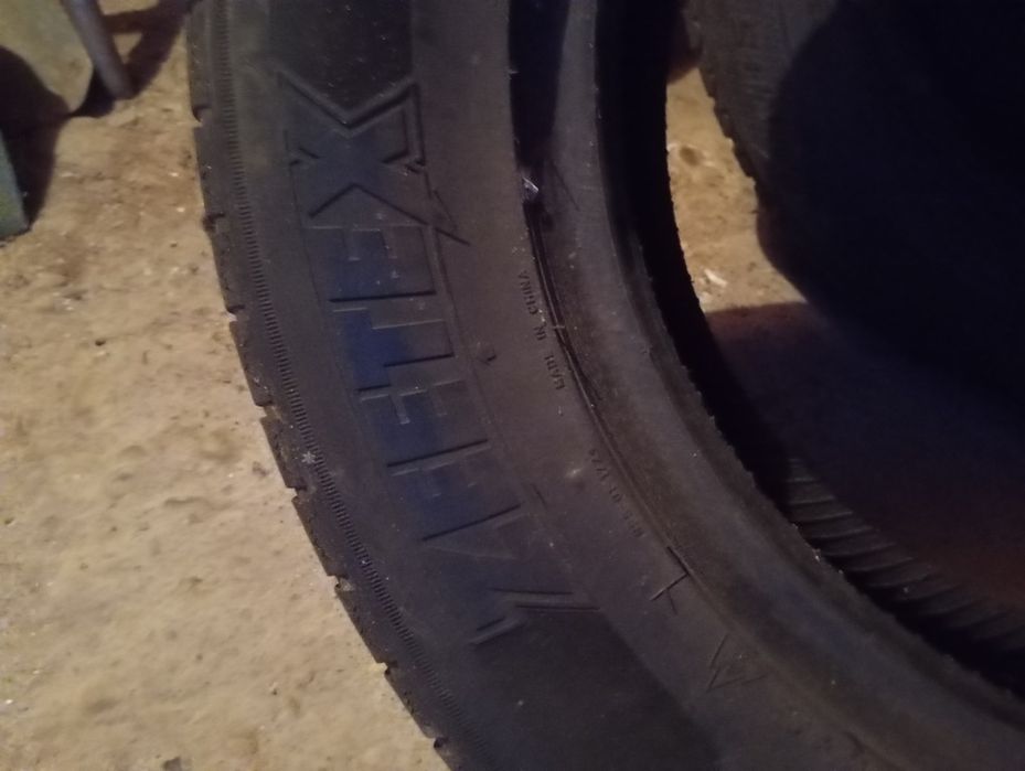 Продам 3 колеса,пара і розпаровка.
