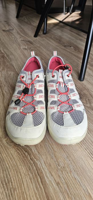 Ecco damskie buty trekkingowe rozmiar 42 wkładka 27,5cm mało używane