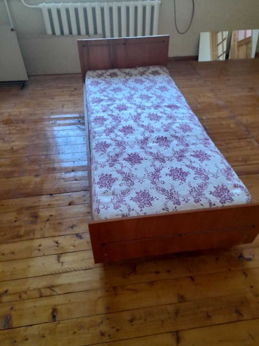 продам односпальне ліжко