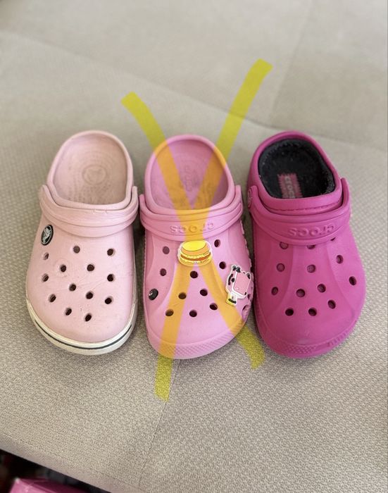 Crocs, сандалі, туфлі Chico