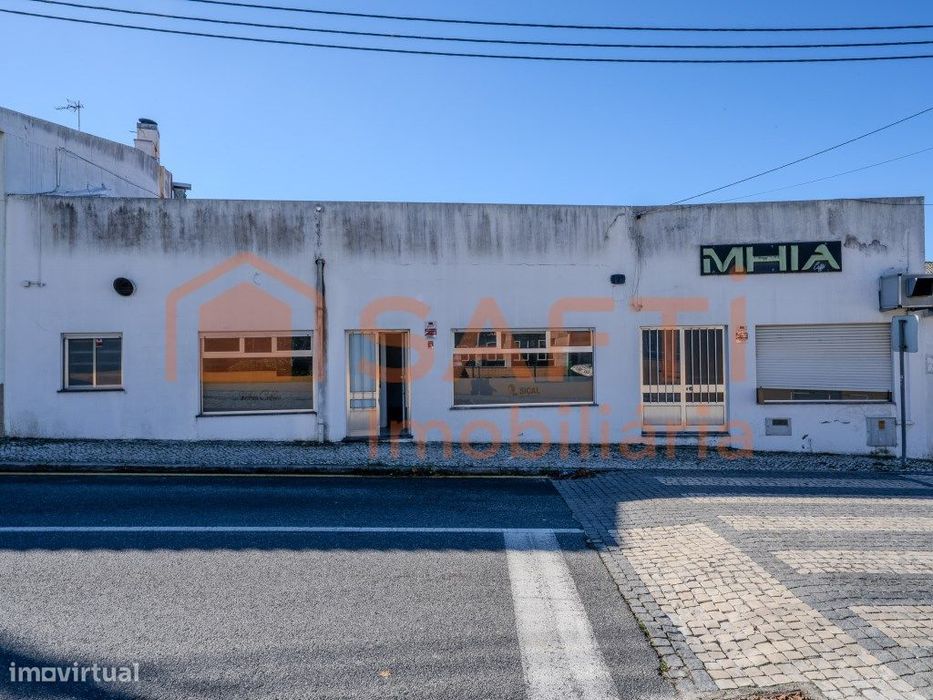 Espaço Comercial à Venda - Marinha Grande
