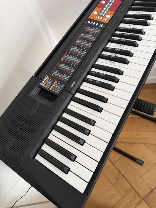 Синтезатор Yamaha psr f-51