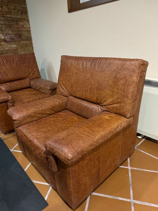 Conjunto de 3 sofás em pele