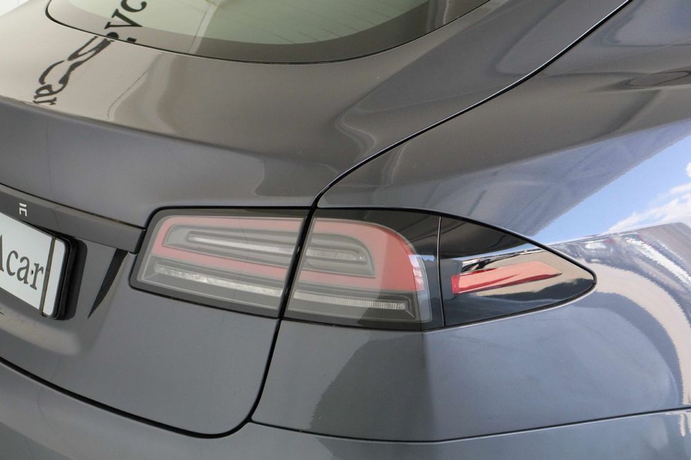 Tesla Model S Long Range AWD