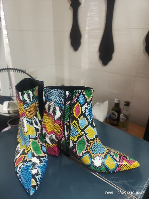 Botins print cobra multicolorido CN40/39