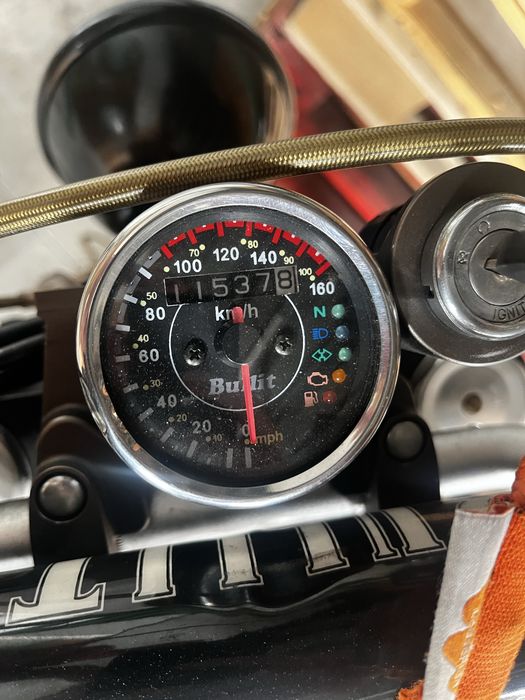 Bullit hero 125 Gulf edition