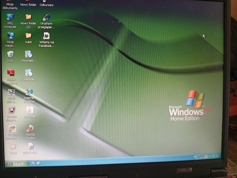 Stary Laptop compaq evo n620c Windows XP