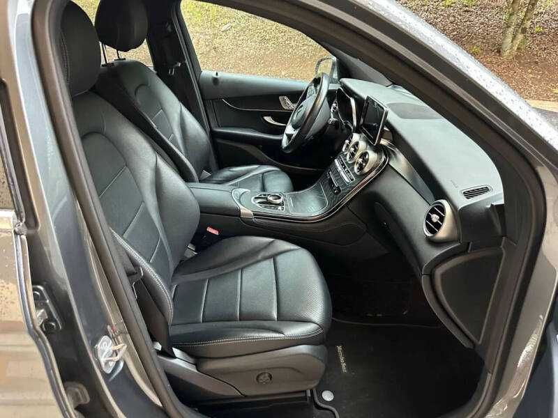 2017 Mercedes-Benz GLC GLC 300 4MATIC