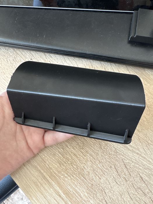 Passat b6 r line заглушка порога під домкрат. Кришка, накладка порога