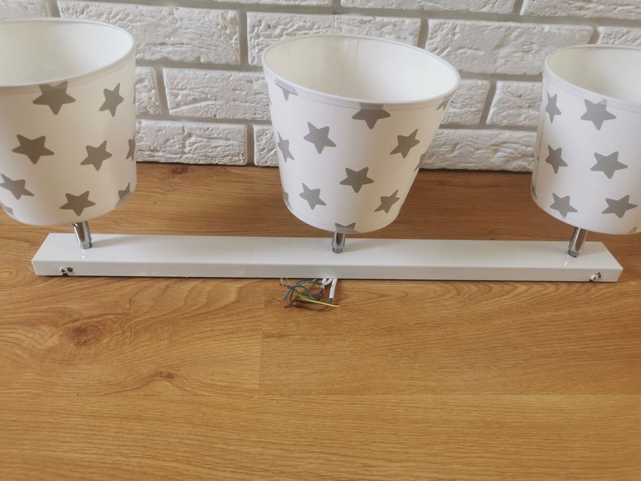 Lampa sufitowa do pokoju dziecięcego
