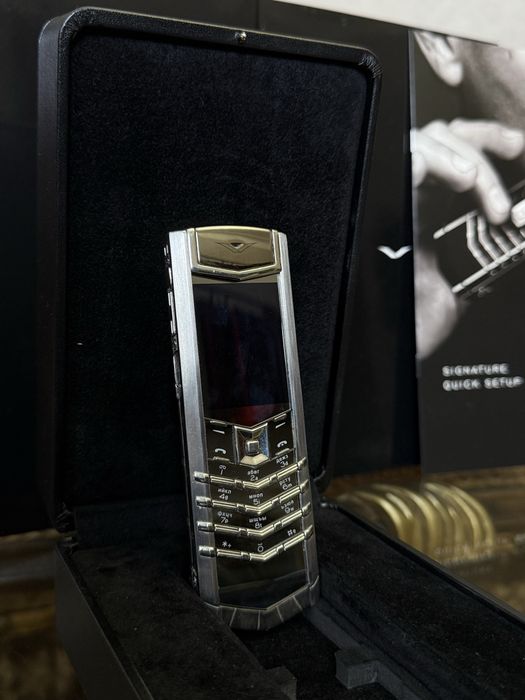 Vertu Signature S design pure silver, оригинал.