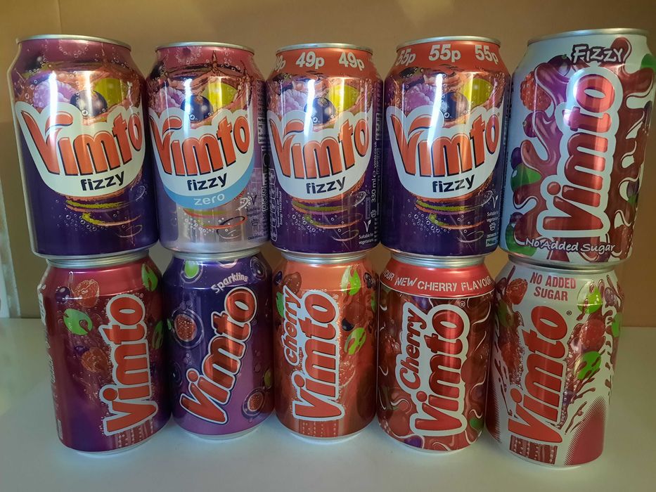 Lote de 85 latas de bebidas diversas - Dr Pepper, La Casera, Vimto e outras