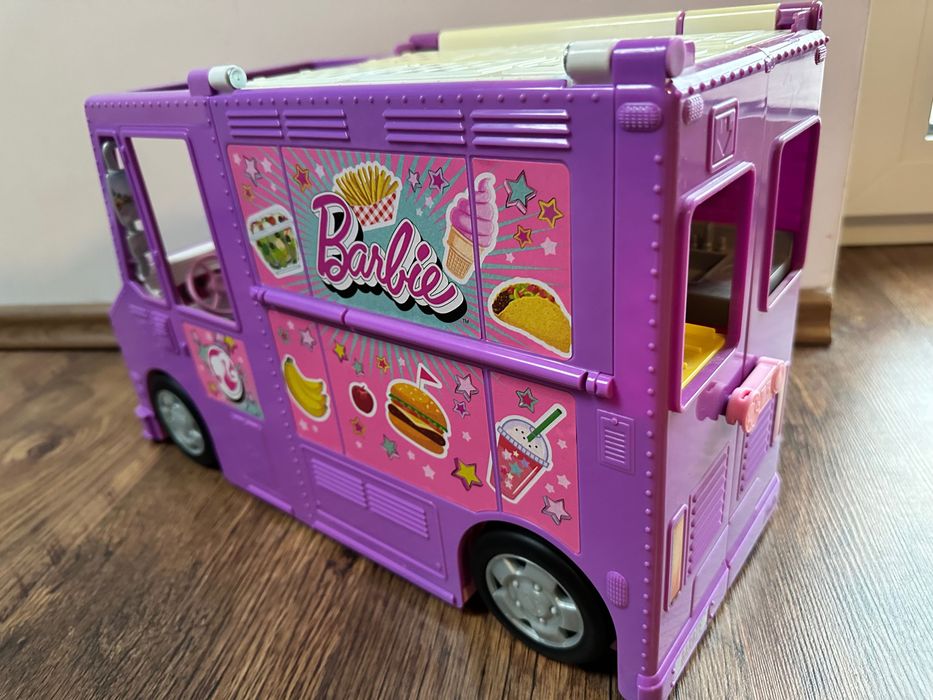 Foodtruck dla Barbie
