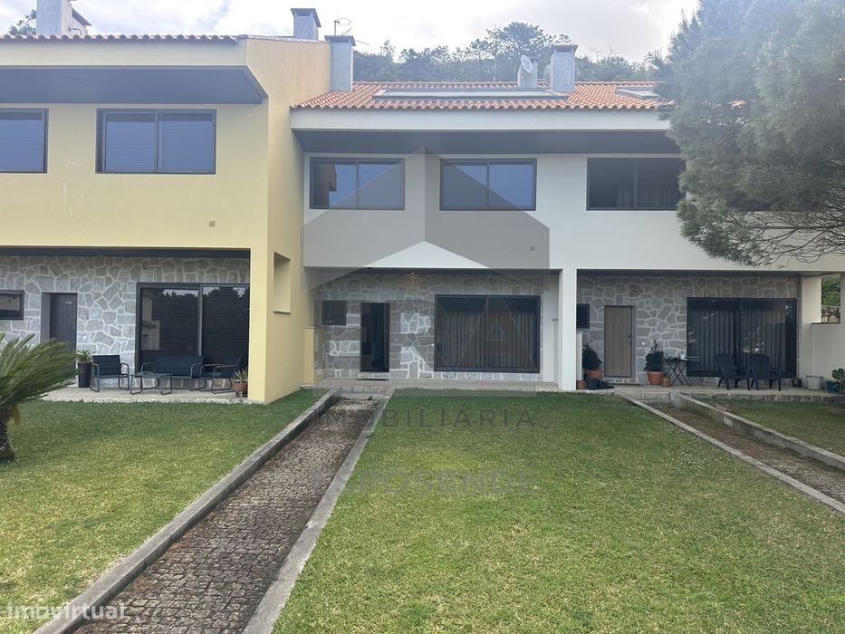 Moradia com vista mar nas Marinhas