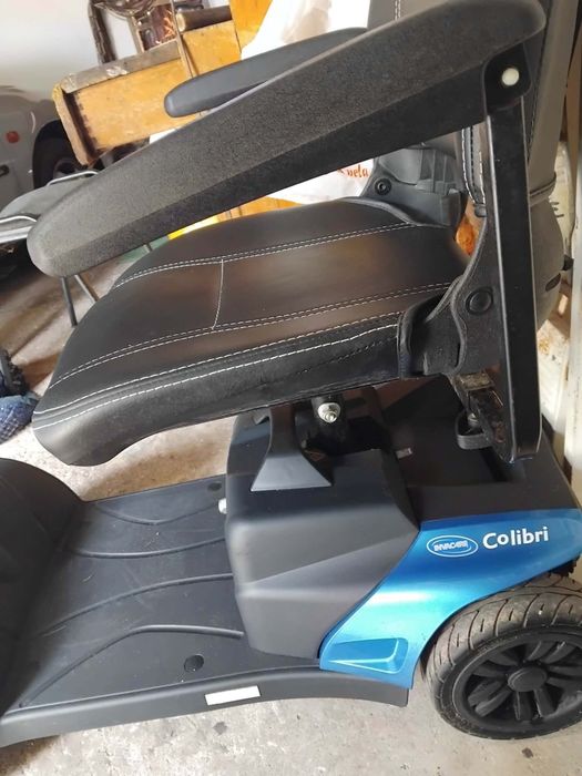 Scooter Elétrica de Mobilidade Invacare Colibri – 4 Rodas