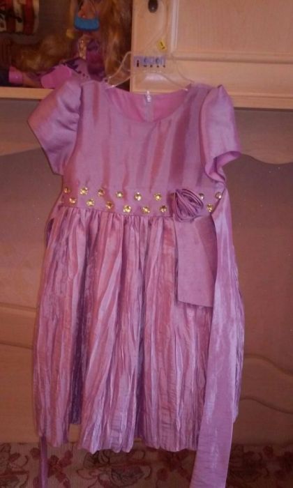 Нарядное платье на рост 110-116
