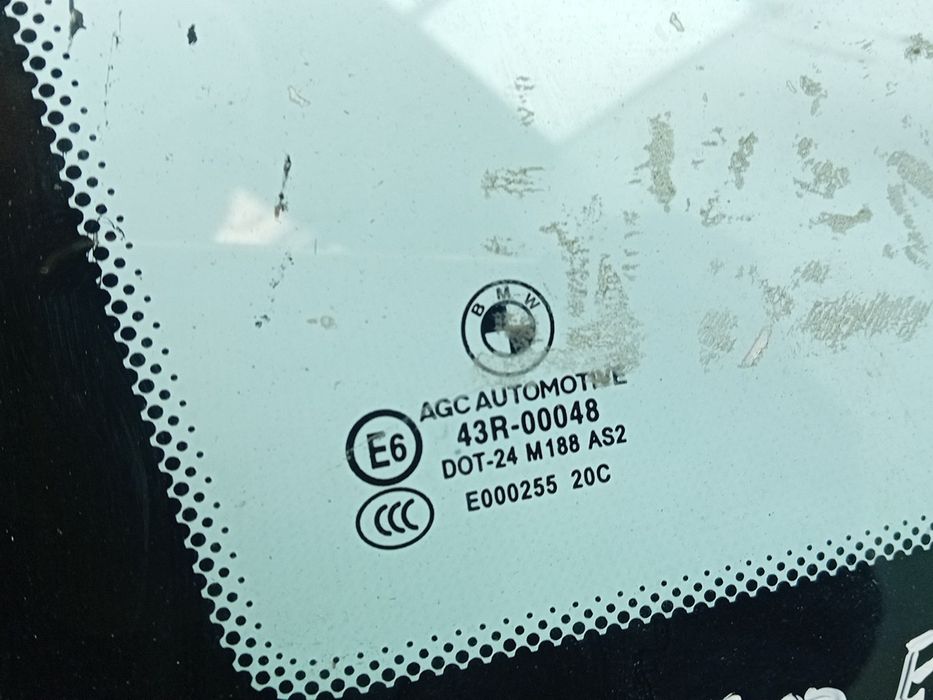 Vidro do painel trás esquerdo BMW X1 (E84)