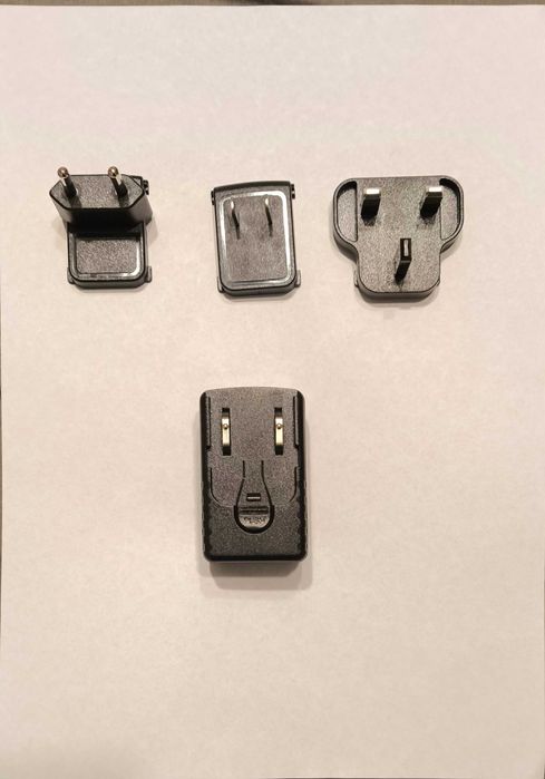 Zasilacz impulsowy USB 5V 2A (10W) – 3 wymienne wtyczki EU / US / UK