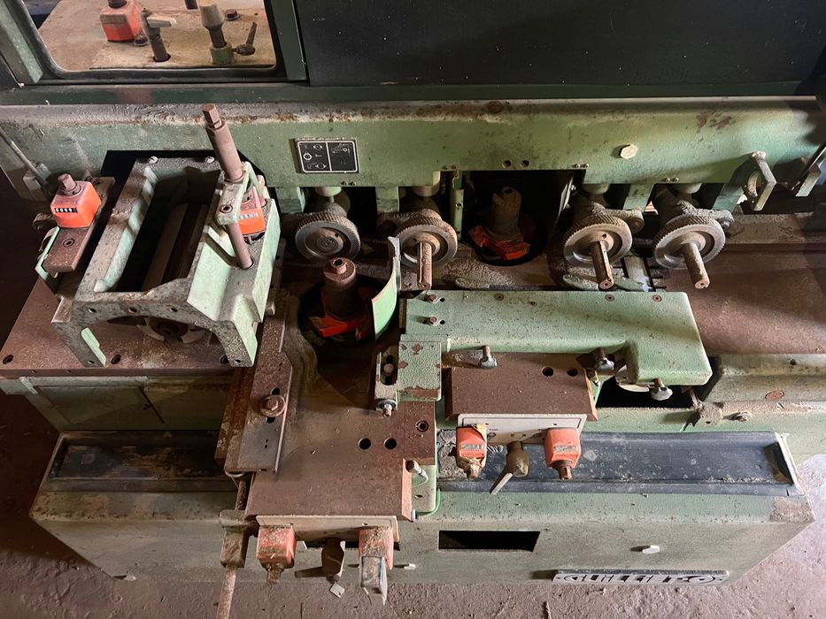 Molduradora 4 Faces GUILLIET KXR Industrial